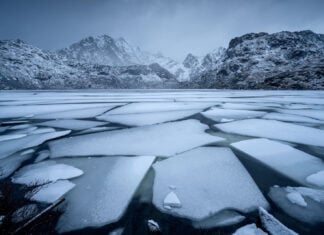 How to Create a Vignette in Lightroom (2 Methods Explained)