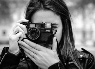 Knowing Your Camera Like the Back of Your Hand Knowing your camera like the back of your hand