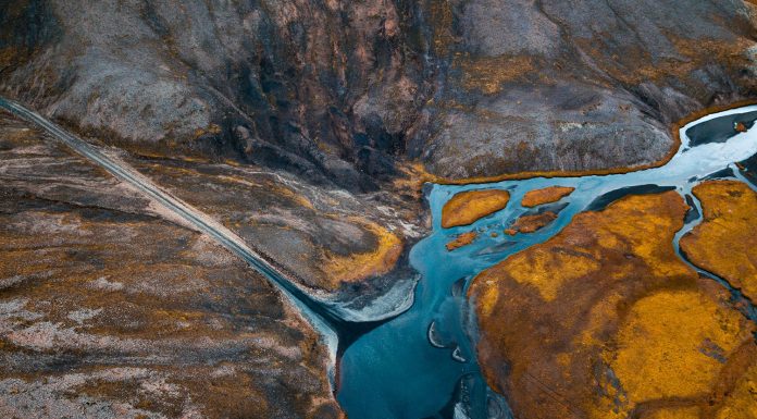 The Imposter Syndrome: A Friend or Foe for Creatives? Imposter Syndrome